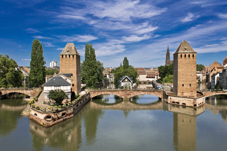 Strasbourg : Guided walking tour with a local guide