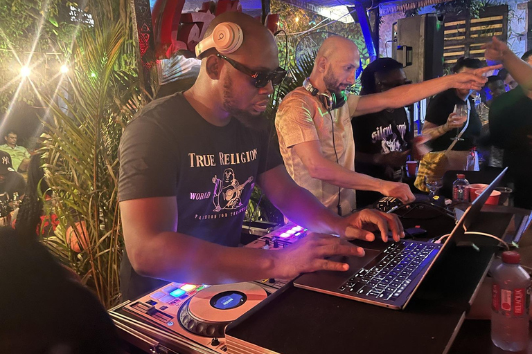 Ervaar het nachtleven in Accra