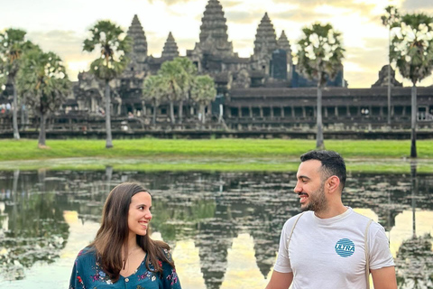 Siem Reap: Angkor Sunset Bonus Evening Tour by Tuk-Tuk 2.5 Hours: Angkor Sunset Bonus by Tuk-Tuk