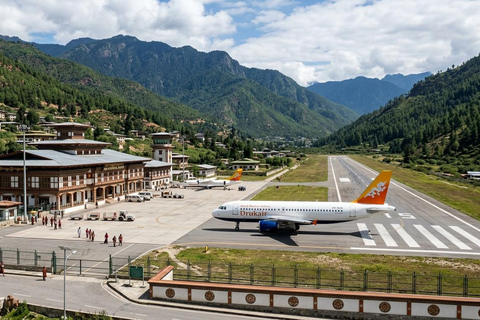 7-Days in Bhutan with River Rafting, Farm Lunch & Stone Bath