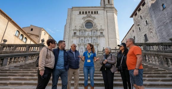 From Barcelona: Girona Guided Day Trip with Cathedral Entry