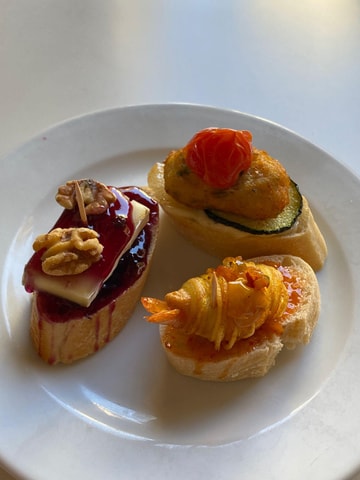 Valencia: Mysteries, Secrets & Tapas Small Group Tour
