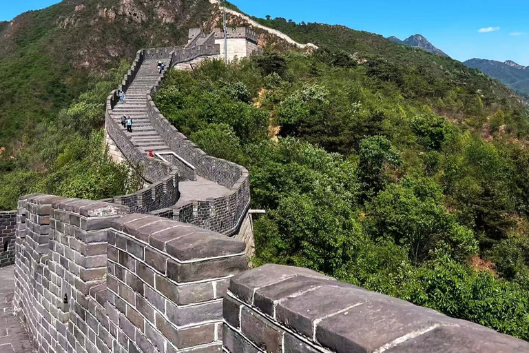 Beijing: Huanghuacheng Lakeside Great Wall Private Tour Private Day Tour