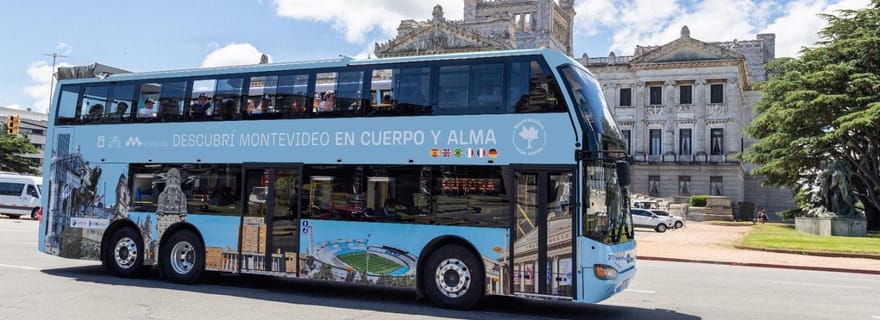 Montevideo: hop-on-hop-off-bus langs bezienswaardigheden