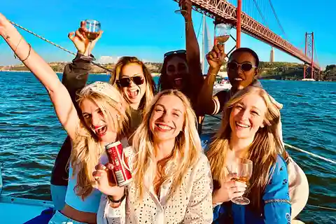 Lisbon Adventure 2 Hours Tuk-Tuk Tour and 2H Sunset Sailing