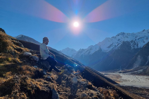 Kathmandu: 8-tägiger Langtang Valley Trek mit Transfers