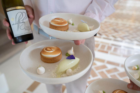 Wellington: Wharekauhau Heli-Lunch with Scenic Flight