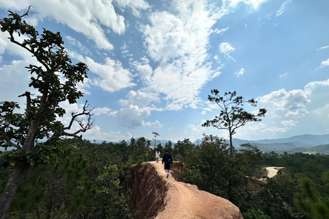 Chiang Mai: excursión privada de un día a Pai con guía