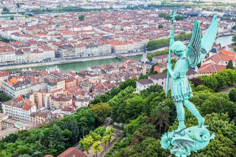 Lyon: Express Walk with a Local in 60 minutes