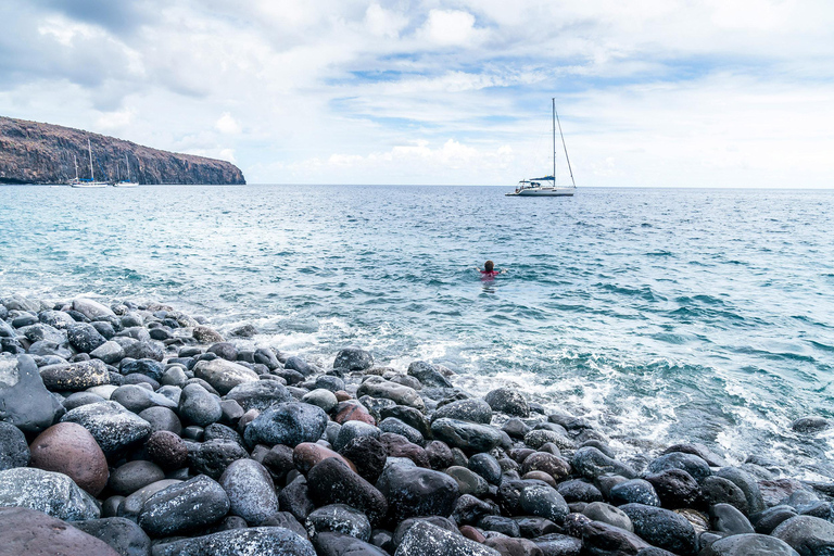 Naviguez aux Canaries : Nature, culture et plaisirs culinaires