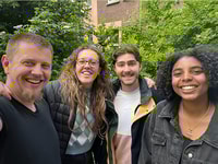 Wiesbaden zelf geleide Sherlock Holmes Murder Mystery Game - Housity