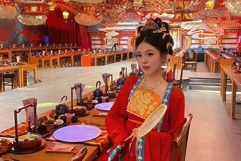 Shanghai: Imperial Dining, Hanfu & Live Show