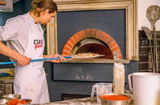 Florenz: VIP-Pizza- und Gelato-Erlebnis mit unbegrenztem Wein