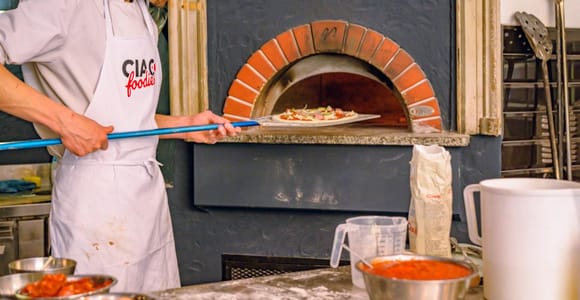 Florence VIP Pizza and Gelato Experience with Unlimited Wine