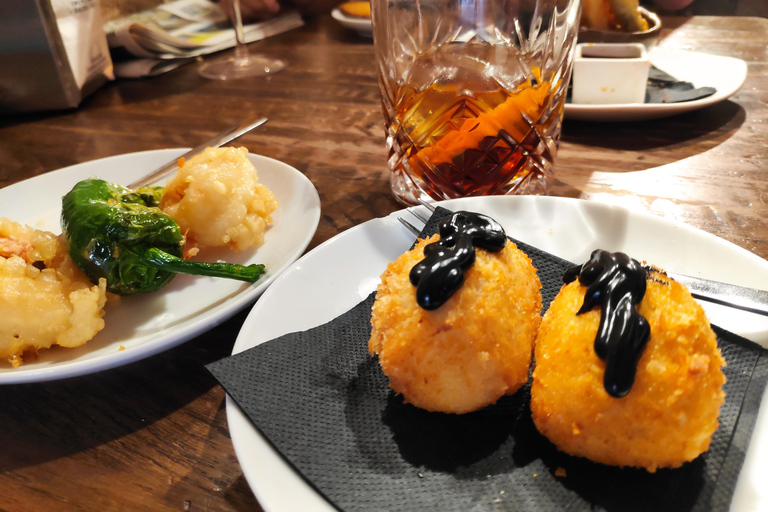 Pamplona: Pintxos Tasting Tour with Local Guide