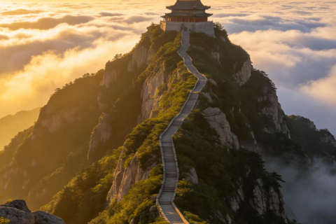 Shandong Mount Tai: Hongmen Gate Hiking Pass