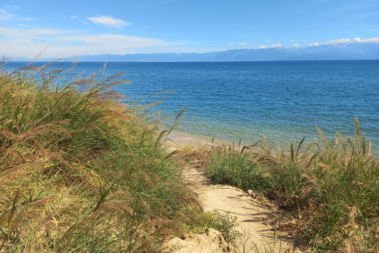 Varied 11-km hike around Koroni: nature, views, beaches