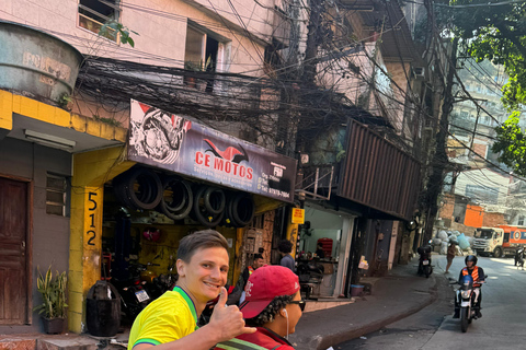 Rio: Uppslukande tur genom gränderna i Rocinha-favelanRio: Uppslukande rundtur genom gränderna i Rocinha-favelan