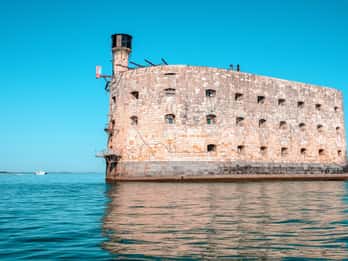 Ile d'Oléron - Boyardville : boat trip to Fort Boyard 1h00