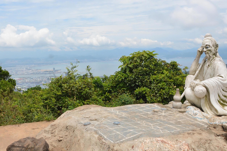 Von Da Nang/Hoi An aus: Entdecke die Son Tra Halbinsel mit dem JeepVon Da Nang Stadt