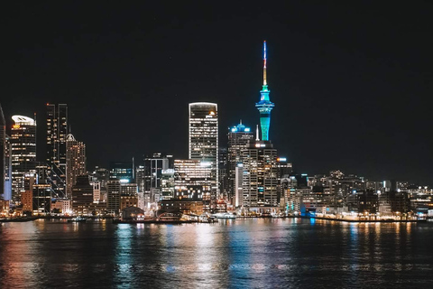 Oeste de Auckland: Puesta de sol con piscina termal y vista nocturna