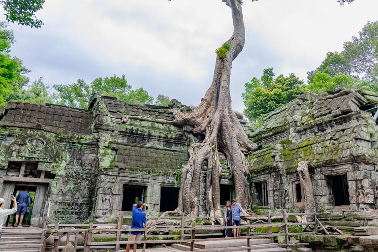 Siem Reap: Angkor Wat Sunrise with Direct SAI Transfer