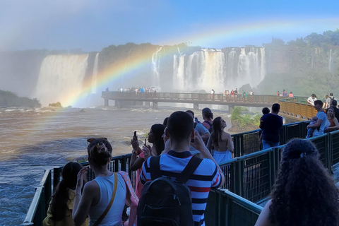 Tour privado de un día por las cataratas de Iguazú: Ambos lados, ¡el mismo día!