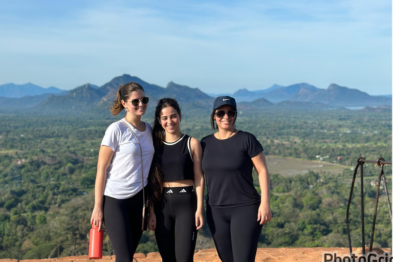 Viaje de 10 días por el Triángulo Cultural de Sri Lanka+alojamiento 5 estrellas