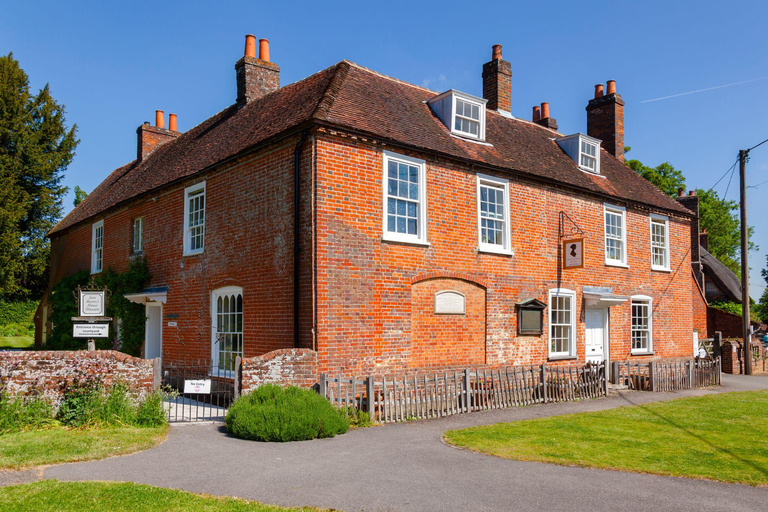 London: Tagestour nach Stonehenge und Bath mit römischen BädernNur Transport