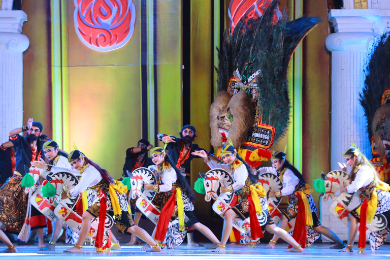 From Yogyakarta: 2 Days Reog Traditional Dance Guided Tour Reog Dance - Sharing Guided Tour