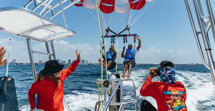 Miami: Parasailing Experience in Biscayne Bay photo 11