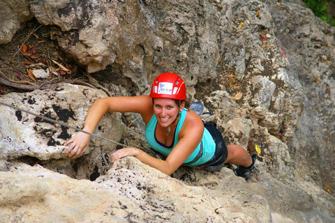 Krabi: Experiência de tirolesa, quadriciclo e escalada em cordaZipline de dia inteiro