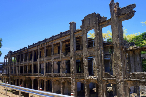 From Manila: Corregidor Island Guided Tour with Lunch