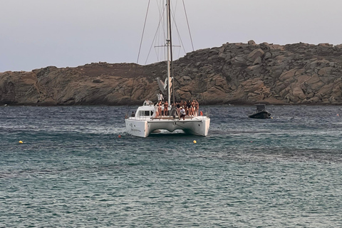 Mykonos: Dag Boho Experience Catamaran Cruise