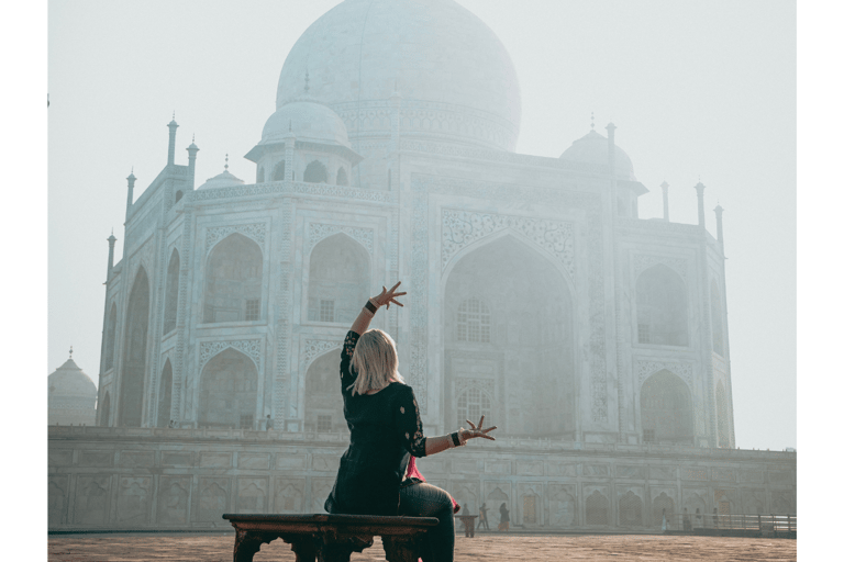 From Delhi : Agra Same Day Trip by Gatimaan Express