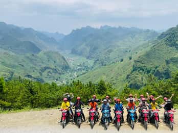 Z Sapa: 2-dniowa wycieczka motocyklowa po pętli Ha Giang z kierowcą