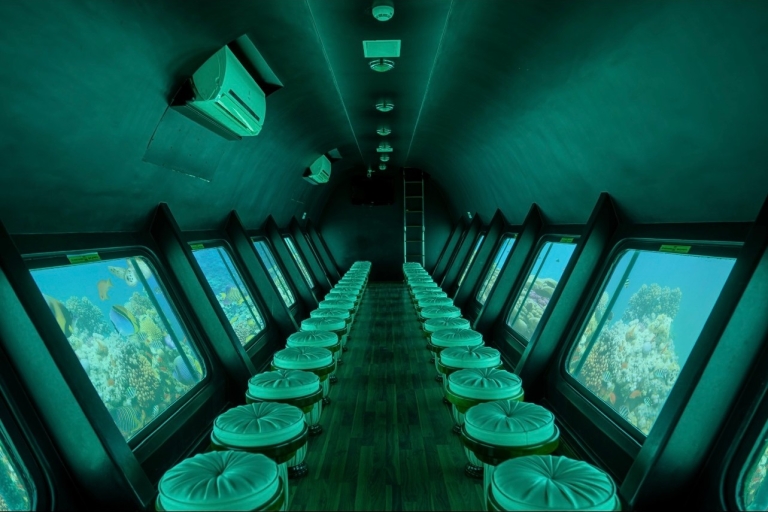 Van Hurghada: semi-onderzeese cruise met snorkelenHurghada: Royal Seascope onderzeeërcruise met snorkelen