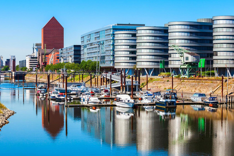 Duisburg: Walking Tour with a Local 120 min - Private Tour