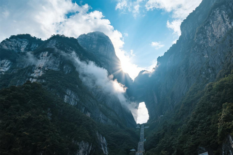 Zhangjiajie: Tianmen Mountain & 72 Qilou Street Day Tour