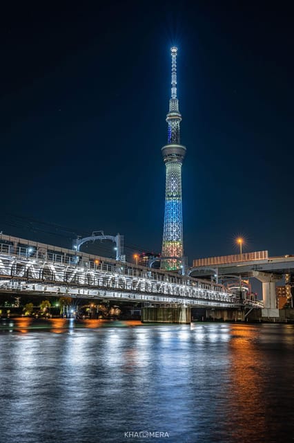 東京のカスタマイズ可能なラグジュアリーなプライベート市内ツアー（ドライバー＆ガイド付き）