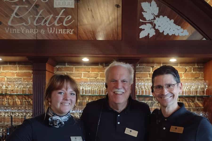 BRYS Estates FROSE" Traverse City Old Mission Wine Tour. Foto: GetYourGuide