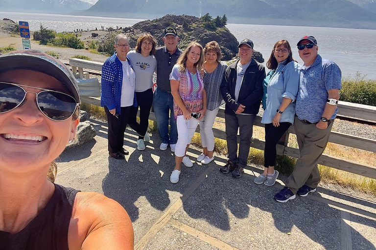 Anchorage: Glacier & Wildlife Discovery Tour (7-hours)