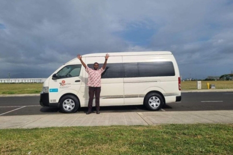 Fiji: Nadi Luchthaven Gedeelde Aankomst Transfer naar HotelNadi luchthaven naar Nadi omgeving hotels