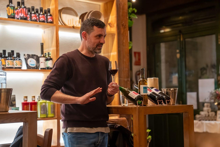 Granada: Wine and Cheese Tasting Experience