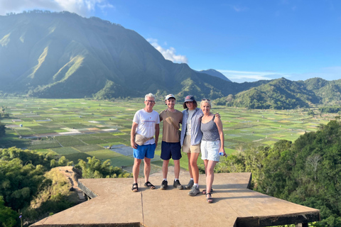 Lombok: Car Hire With Driver LUXURY CAR 10 HOURS