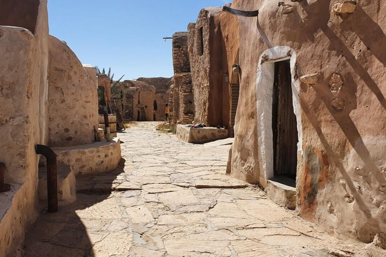 Full Day From Djerba: Ksar Ghilane Oasis & Star Wars Site by JEEP Day Trip from Djerba: Ksar Ghilane Oasis & Star Wars Site by JEEP