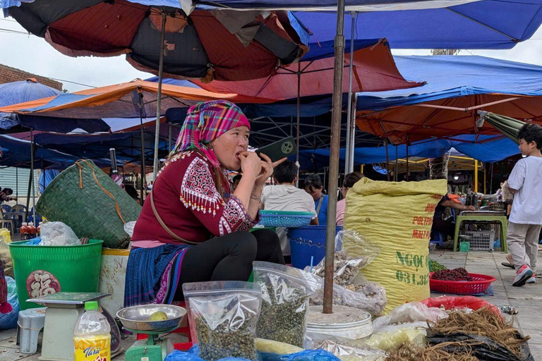 From Sapa: 1D Local Bac Ha Sunday Market Tour - Best Seller Bac Ha Market Tour with Local Lunch ( Lunch Included )