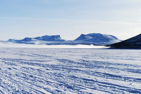 Kiruna: Excursión de un día a Abisko y Björkliden con almuerzo