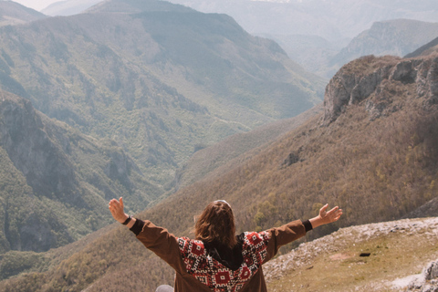 The loneliest village in Bosnia | Hike to Lukomir (from Sarajevo)