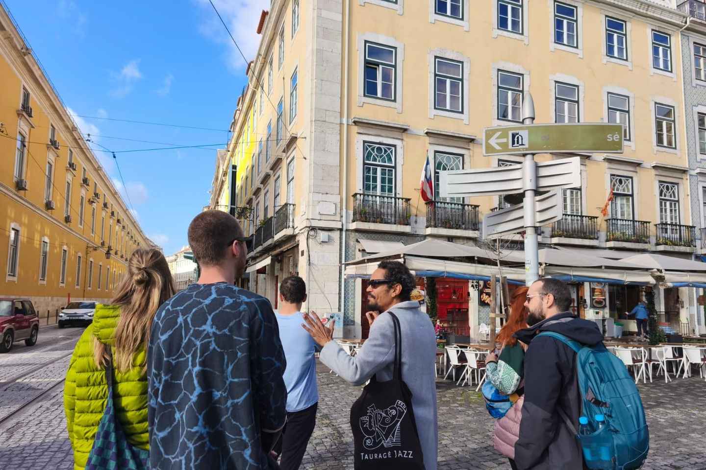 Lisbon: City Highlights Guided Walking Tour